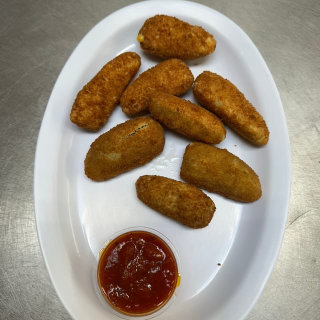 Jalapeño Poppers (8).