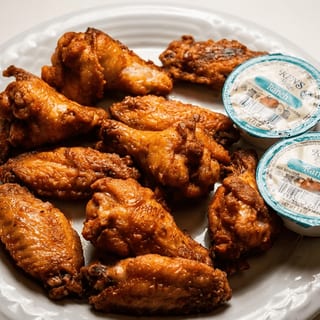 Buffalo Wings (10)